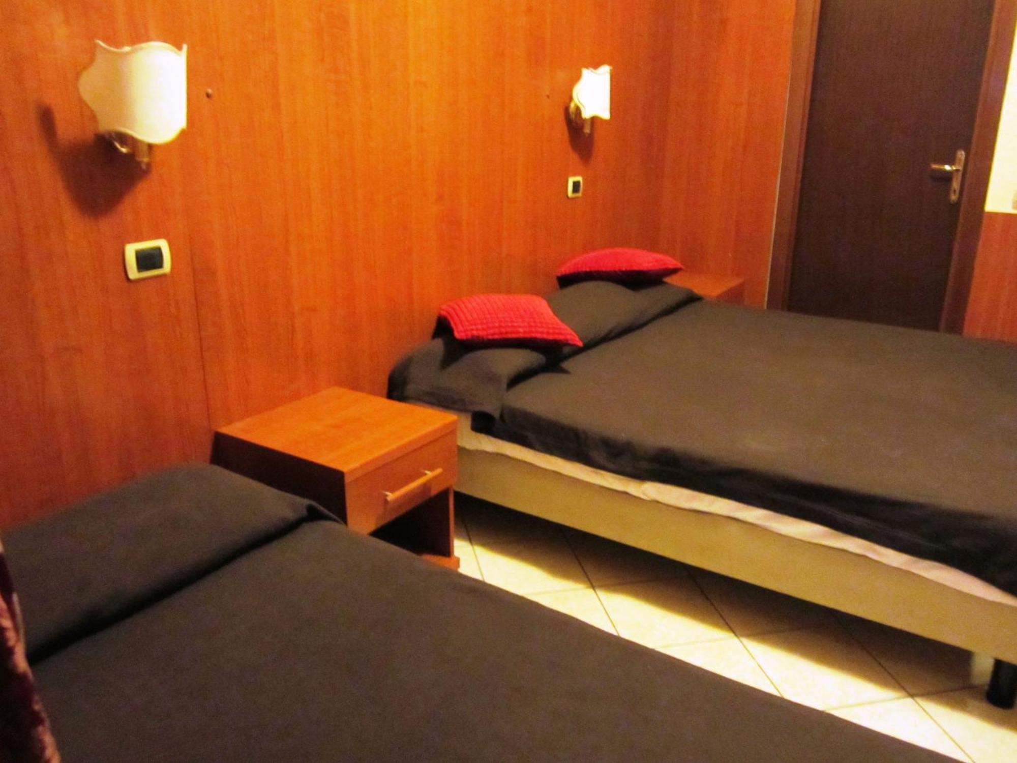 B&B Rome Terminal House المظهر الخارجي الصورة