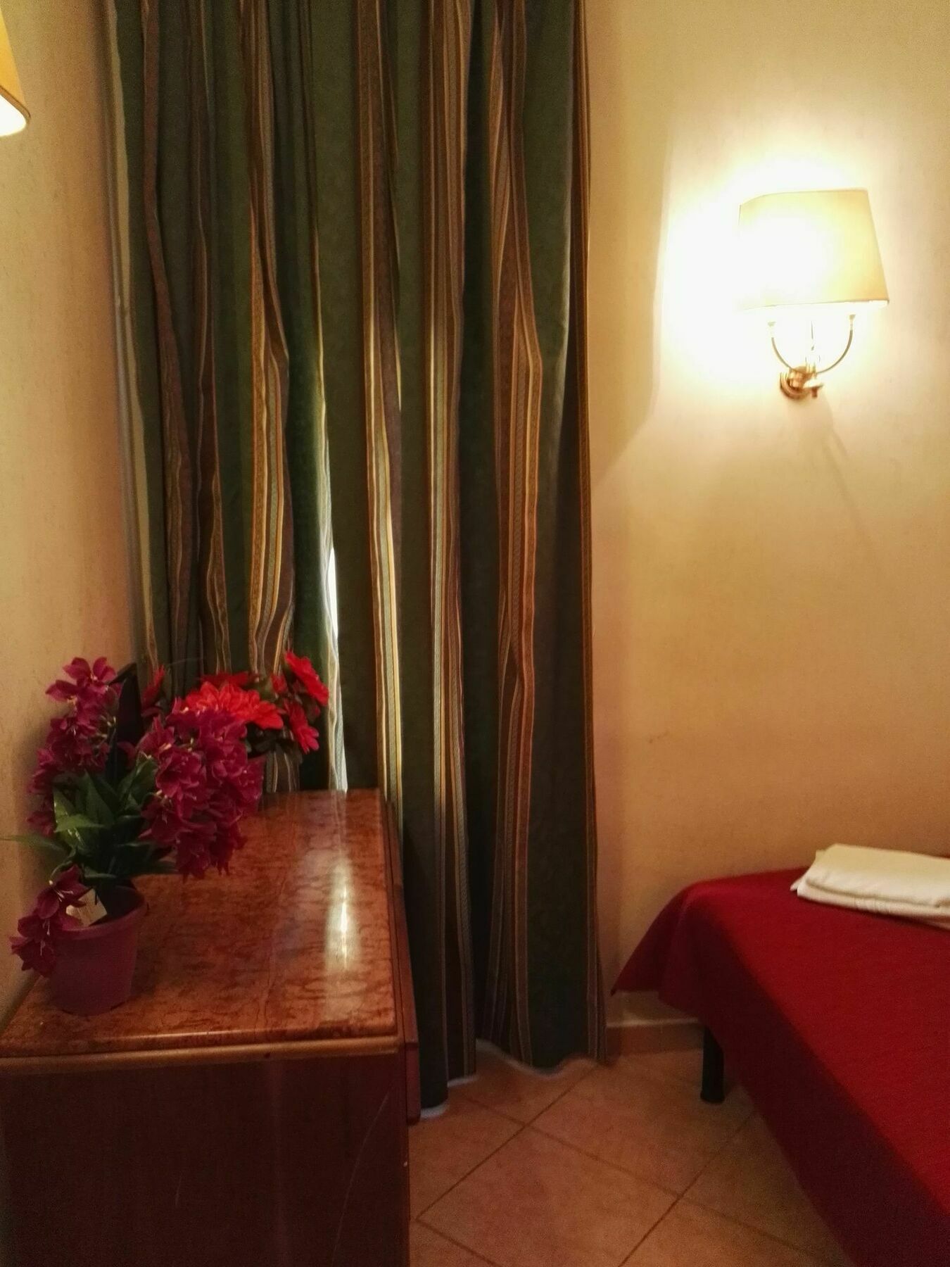 B&B Rome Terminal House المظهر الخارجي الصورة